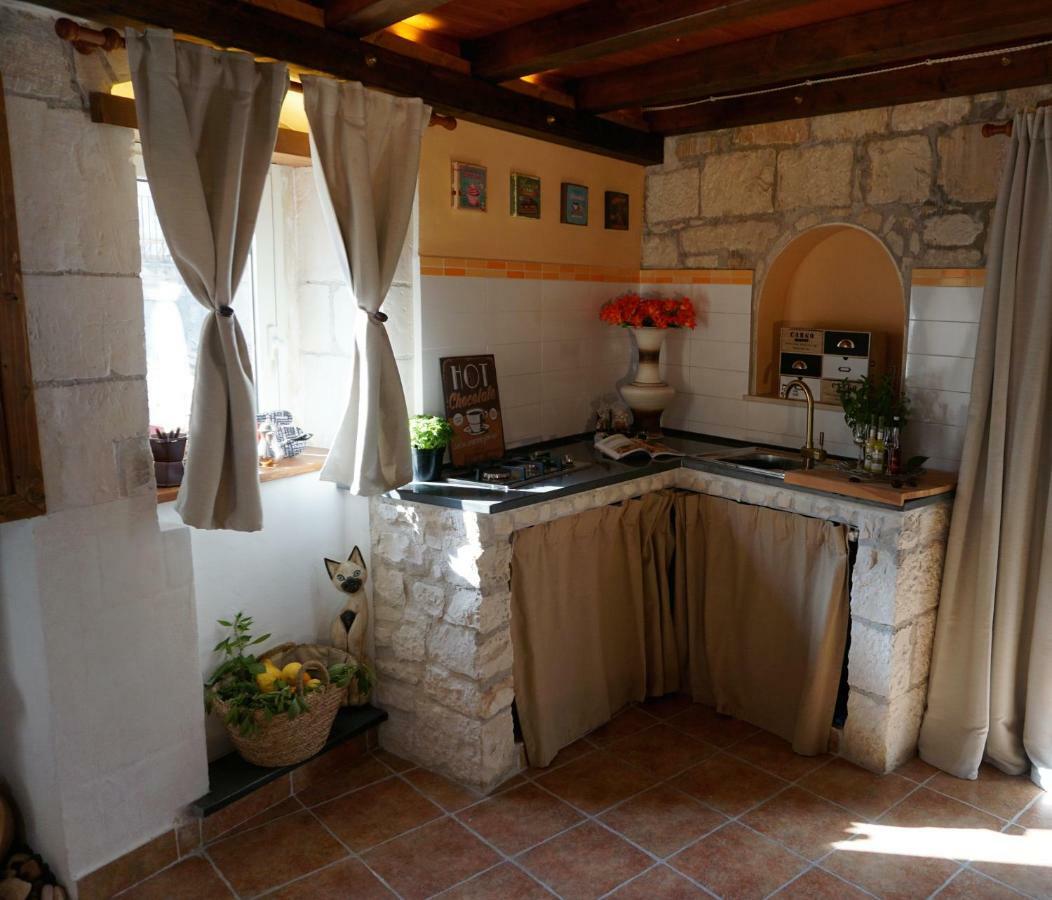 Kakaw Modica Charming House Apartment รากูซา ภายนอก รูปภาพ